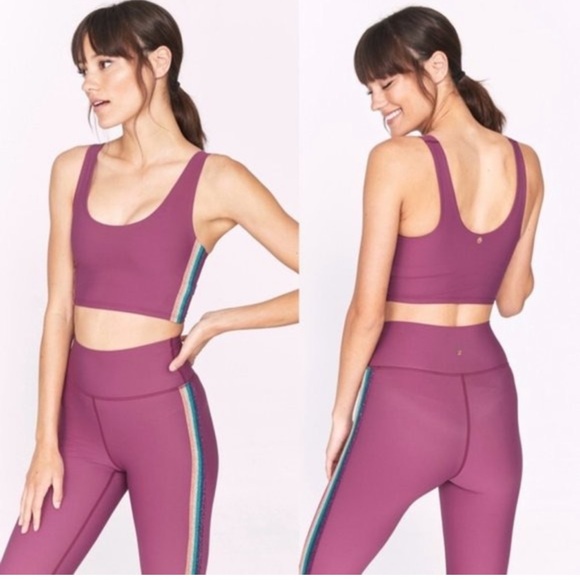 Wildberry/ purple 7/8 legging with stripe down side - Picture 6 of 7